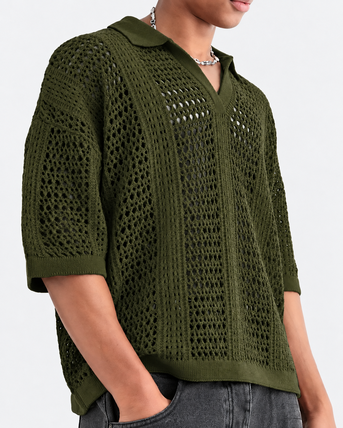 Polo de malha aberta com padrão entrelaçado