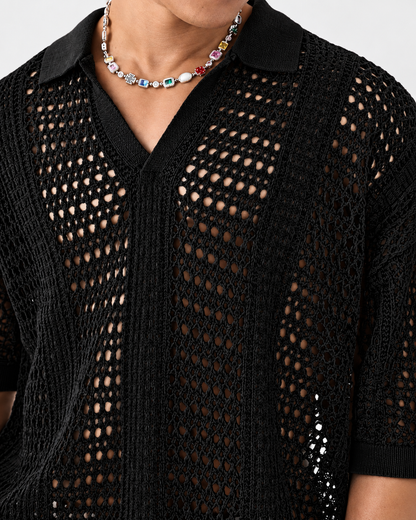 Polo de malha aberta com padrão entrelaçado