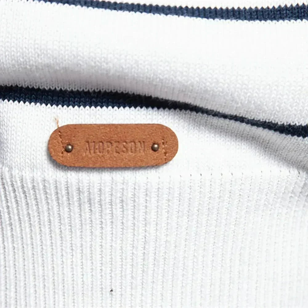 Camisola às riscas de gola redonda para homem