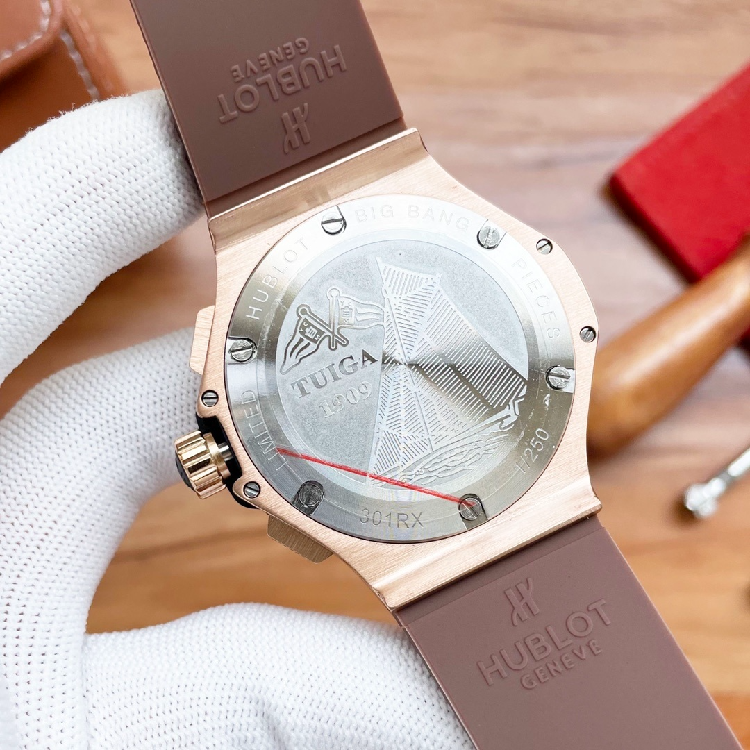 НВ Big Bang Chronograph Watch
