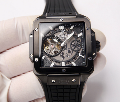 НВ Square Bang Unico Watch