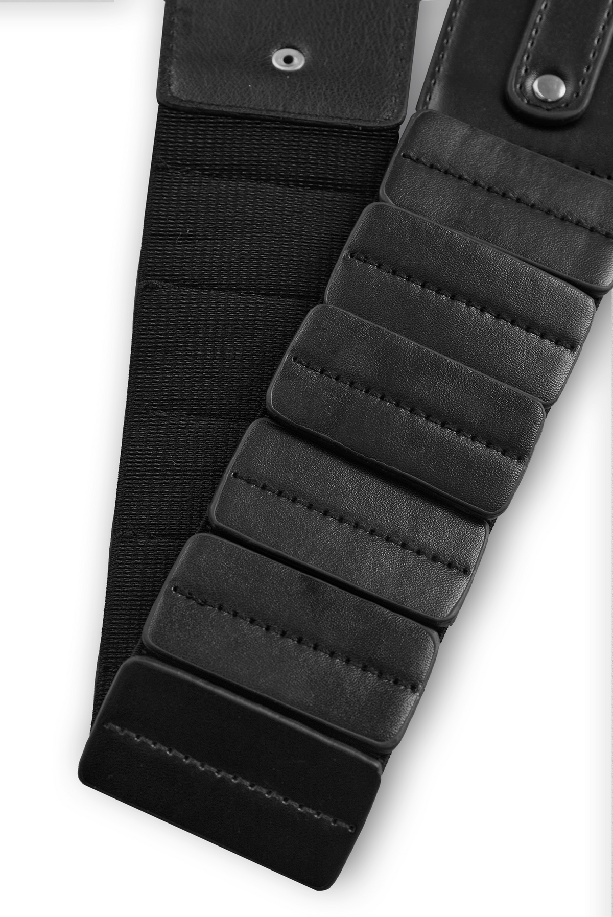 Abito lungo beige plissettato con cintura Zafren