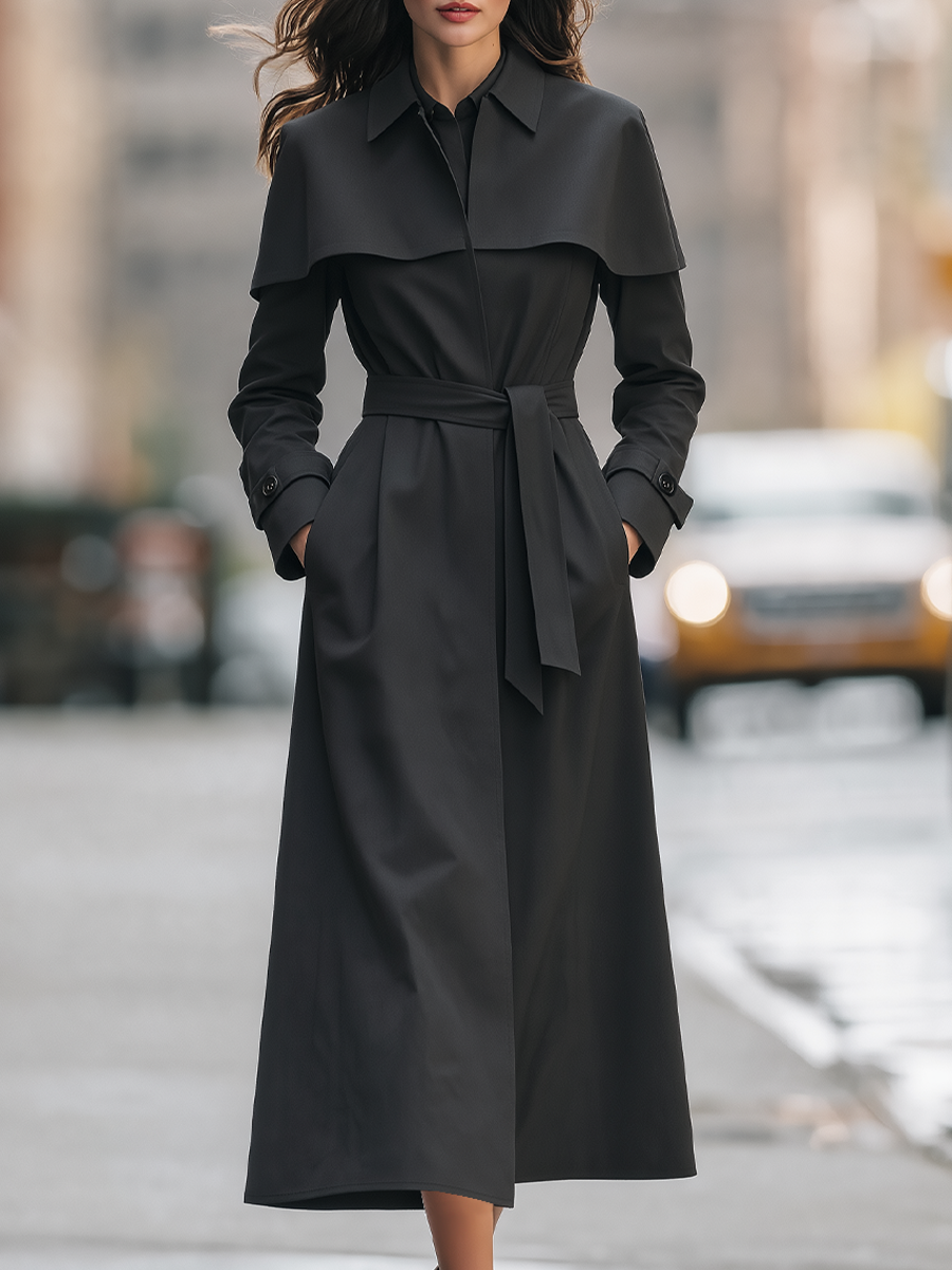 Zafren svart trenchcoat med capeaxlar