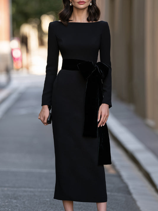 Vestido midi preto Zafren de crepe com cinto de laço