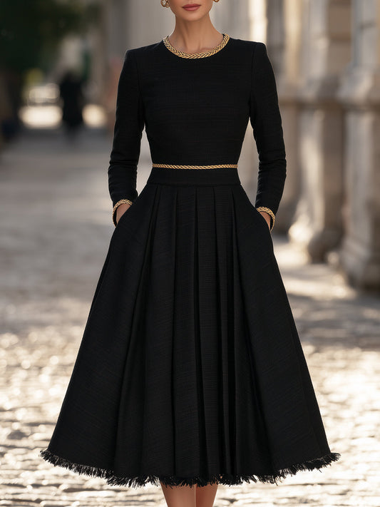 Rochie Zafren neagră din tweed, cu bordură aurie