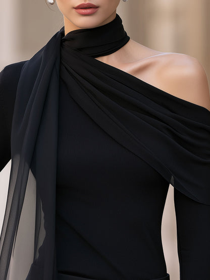 Top preto de um ombro só com lenço Zafren