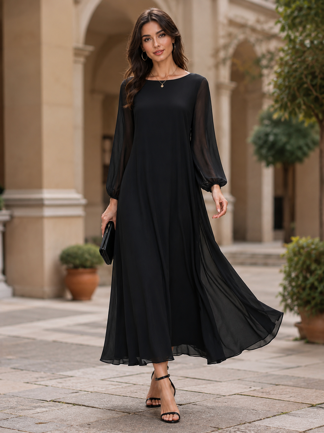 Abito maxi Zafren nero con maniche velate