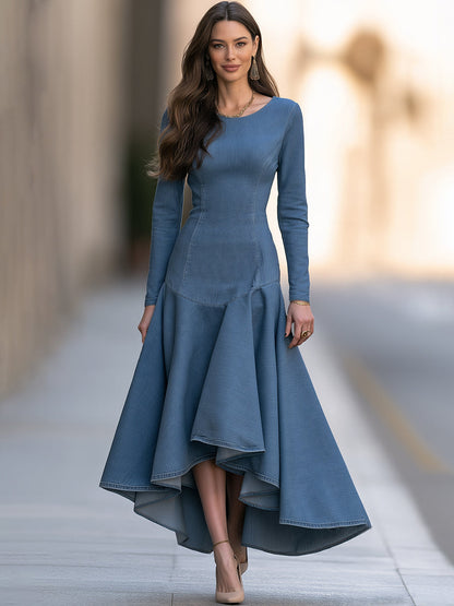 Zafren sininen farkkukankaasta valmistettu epäsymmetrinen midimekko