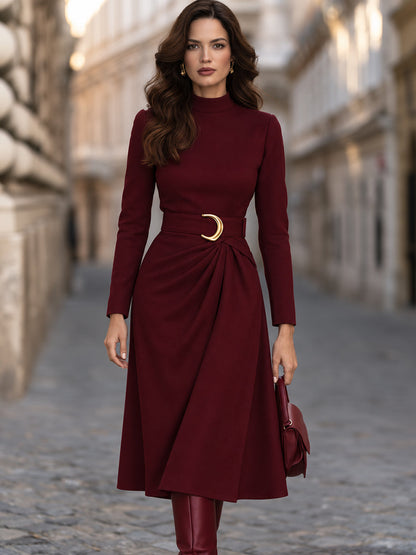 Abito bordeaux Zafren a collo alto con cintura