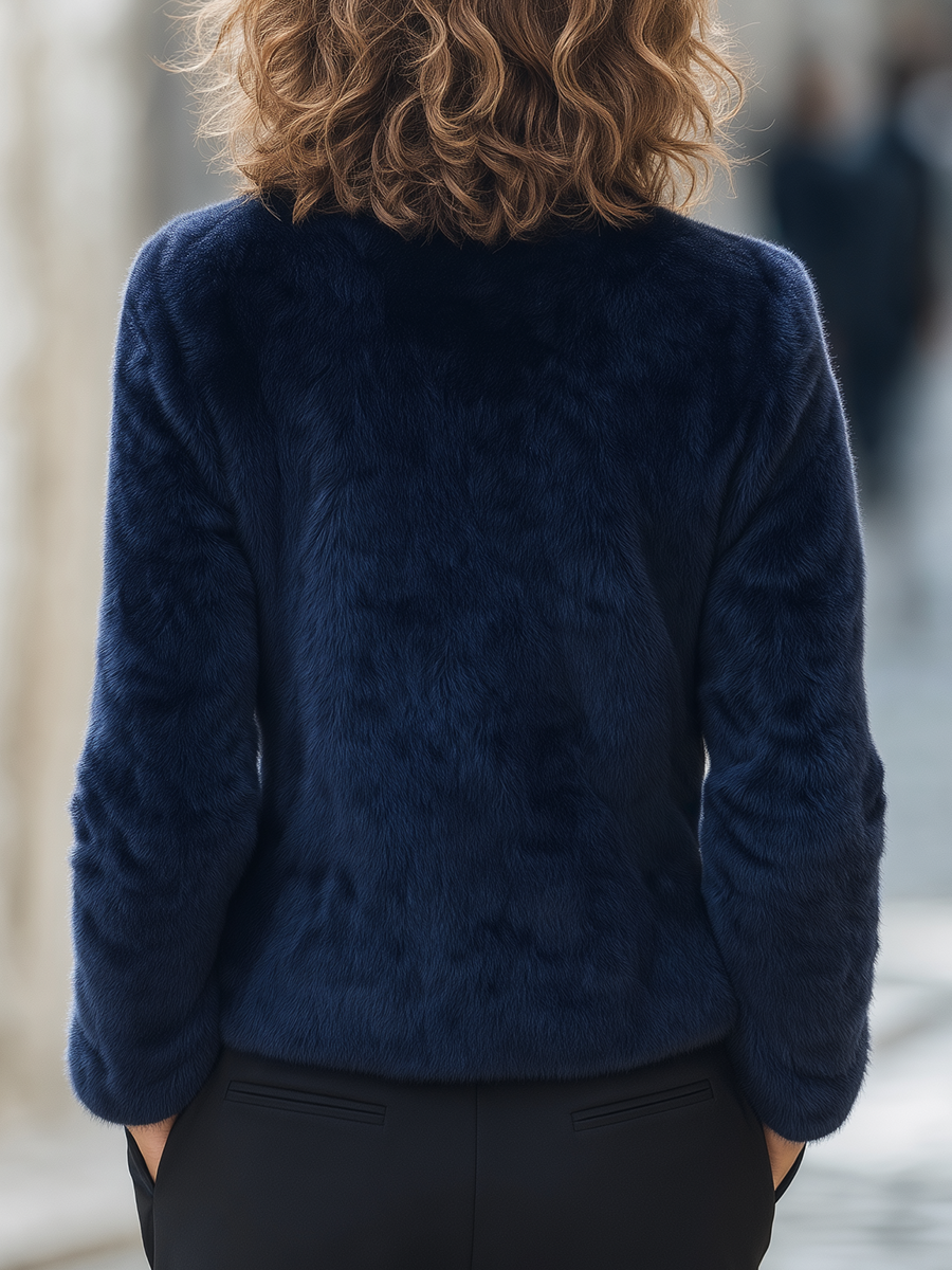 Giacca corta blu navy in pelliccia sintetica Zafren