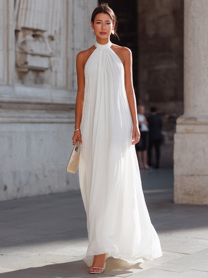 Vestido largo Zafren blanco plisado con cuello halter