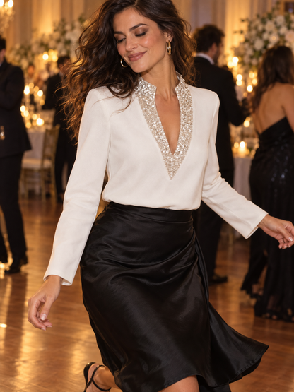 Camicia bianca Zafren con colletto di paillettes e scollo a V